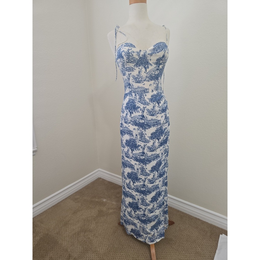 Women's - Reformation‎ - White x Blue Floral Dress - Size 4